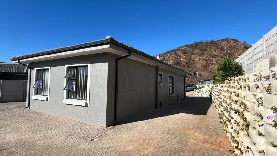 4 Bedroom Property for Sale in Island View Western Cape